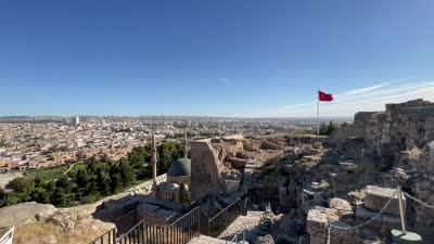 Urfa Kalesi kazıları bölge tarihine ışık tutuyor