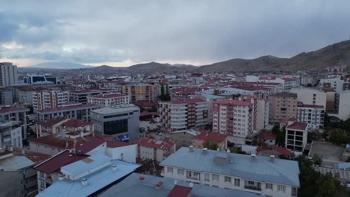 Van’da yaklaşık 8 bin bina depremde yıkılma riski taşıyor