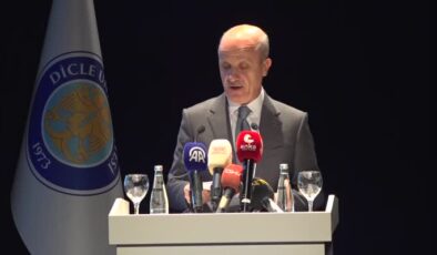 YÖK Başkanı Erol Özvar, Dicle Üniversitesi 2024-2025 açılışında konuştu