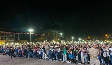 Batman’da festival on binlerin katıldığı konserle sona erdi