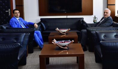 Diyarbakır Valisi Murat Zorluoğlu, Cumhuriyet Başsavcısı Mustafa Çelenk’i ziyaret etti