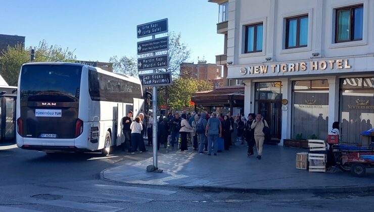 Sur ilçesinde ziyaretçi akını