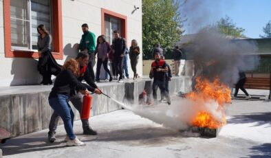 Öğrenci Yurdunda yangın tatbikatı