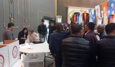 Ak parti Yenişehir ilçe başkanı Ender Karahan yeniden başkan seçildi