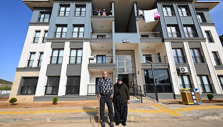 Konutlarına kavuşan afetzedeler kendilerini güvende hissediyor
