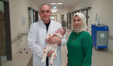 Prematüre doğan “Elisa” bebek yaşam mücadelesini kazandı