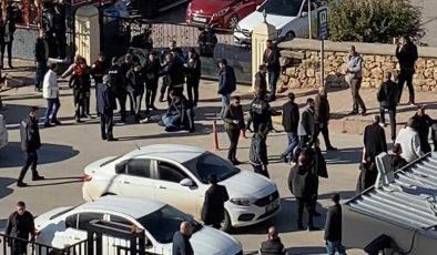 Elazığ Adliyesi önünde kavga: 3 kişi yaralandı