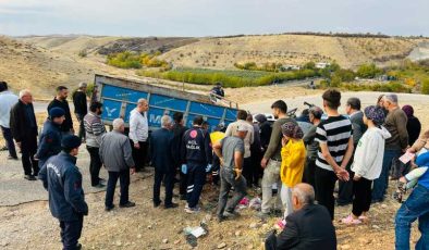 Kahta’da devrilen traktördeki 6 kişi yaralandı