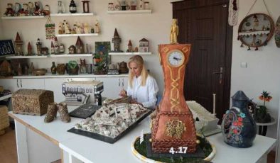 Adıyamanlı kadınlar enkazdan çıkan hatıraları sanatla yaşatıyor