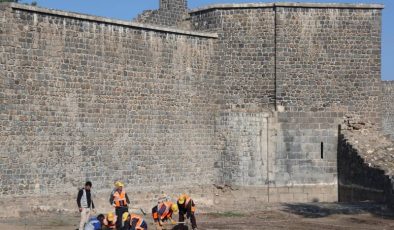 Amida Höyük’te “Çanakkale Savaşı” rozeti bulundu
