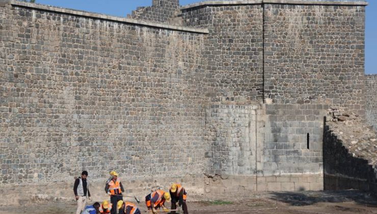 Amida Höyük’te “Çanakkale Savaşı” rozeti bulundu