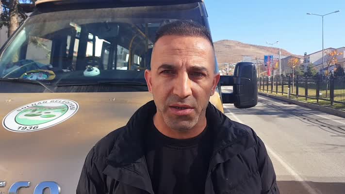 Bingöllü şoför aracında bulduğu altını sahibine teslim etti