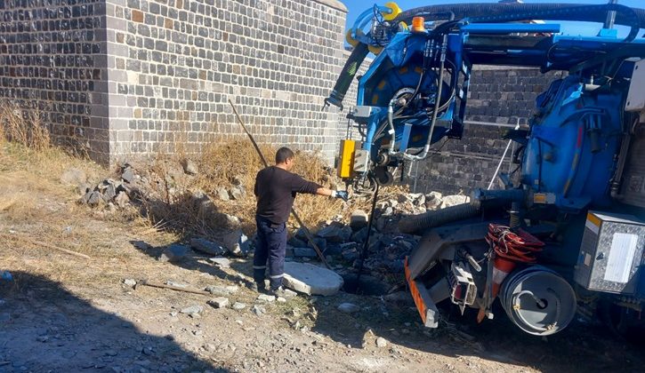 DİSKİ, Suriçi’nde detaylı temizlik çalışmasına devam ediyor