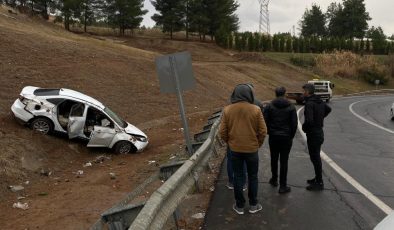 Diyarbakır’da hasta ziyaretinde kaza: 3 yaralı