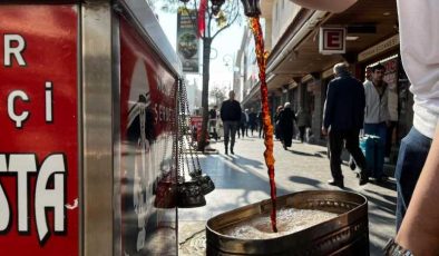 Diyarbakır’da meyan şerbeti yazın zirvede, kışın unutuluyor