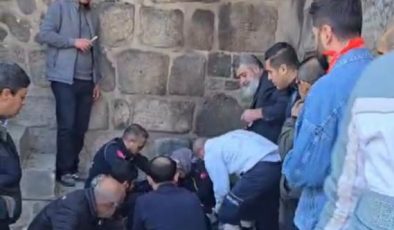 Diyarbakır’da tarihi surlardan düşen kadın hayatını kaybetti