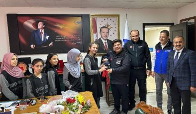 Diyarbakırlı öğrencilerden Filistin’e anlamlı destek