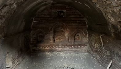 Enkaz altında tarih çıktı