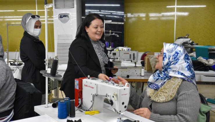 Eş Başkan Ayaz, şiddetle mücadele için atölyelerde