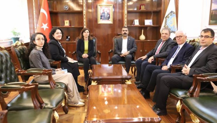 Eş Başkanlar DPI heyetini Diyarbakır’da ağırladı