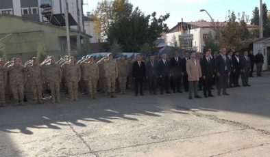 Atatürk Kulp’ta anıldı