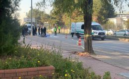 Gaziantep’te halk otobüsünün altında kalan motosikletli öldü