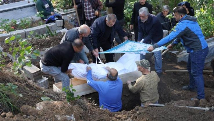 Hamile eşini ve çocuklarını öldüren babaya 3 kez müebbet