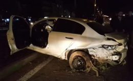 İki otomobilin çarpıştığı kazada 2 kişi yaralandı