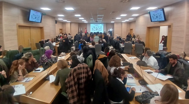 Diyarbakır’da “Ekonomide Kadın Çalıştayı” Başladı