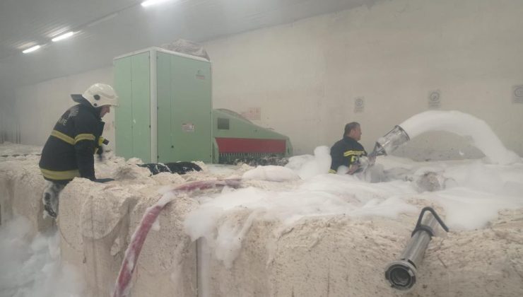 Kahramanmaraş’ta tekstil fabrikasındaki yangın büyümeden söndürüldü