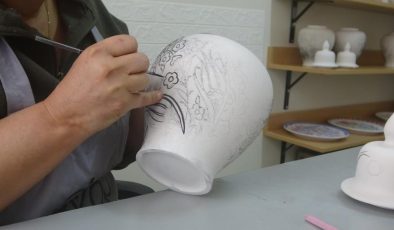 Malatya’da çamurdan sanat eserine dönüşen objeler