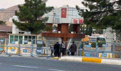Mardin, Batman ve Halfeti Belediye Başkanları görevden uzaklaştırıldı