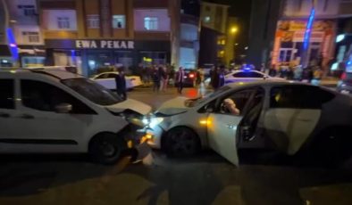 Muş’ta zincirleme kaza: 7 yaralı, araçlar savruldu