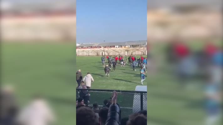 Okullar arası futbol turnuvasının ödül töreninde kavga çıktı