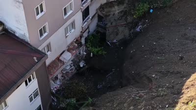Rize’deki heyelandan etkilenen bina sakinleri yaşadıklarını anlattı