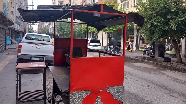 Seyyar işletmeler sokak ve caddeler yer ediniyor