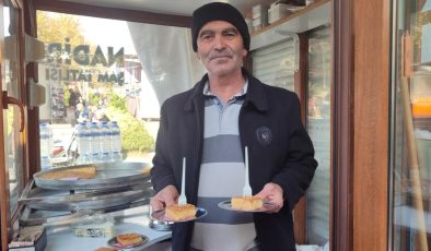Şam tatlısı ile 38 yıllık baba mesleğini yaşatıyor