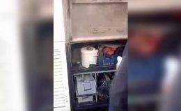 Şanlıurfa’da seyir halindeki otobüsün motor bölümünde çıkan yangın söndürüldü