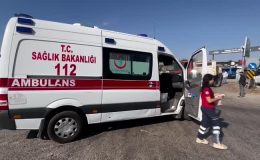 Tırla çarpışan otomobildeki 1 kişi öldü, 1 kişi yaralandı