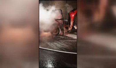 Tünel içinde seyir halindeki iş makinesi yandı