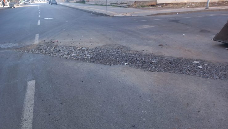 Diyarbakırlı sürücüler yol onarımı talep ediyor
