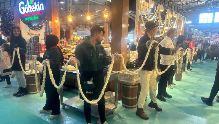 Diyarbakır’ın 47 metrelik örgü peyniri fuarın gözdesi oldu