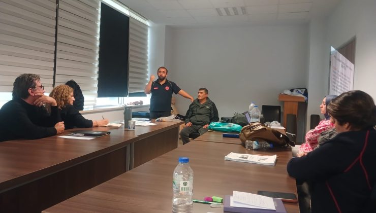 Diyarbakır’da Gönüllülere Temel İlk Yardım Eğitimi tamamlandı