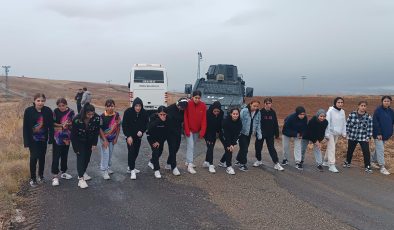 Bismil’de Kros Yarışması: Öğrenciler kıyasıya mücadele etti