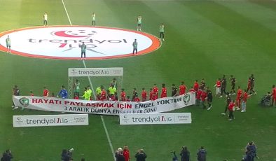 Amedspor ve Manisa FK karşı karşıya: İlk düdük çaldı