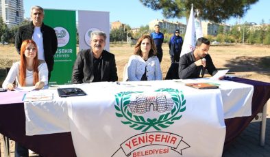 Yenişehir Belediyesi Meclis Toplantısını Halkla İç İçe Gerçekleştirildi