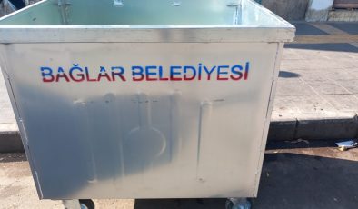 Bağlar’da çöp konteynerleri yenilendi