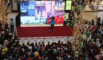 Ceylan Karavil Park’ta Rafadan Tayfa hayranlarıyla buluştu