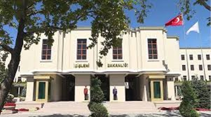 Yasadışı gösteriye katılan ve güvenlik güçlerine saldırıda bulunan 33 kişi tutuklandı