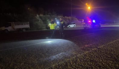 Otomobilin çarptığı 2 kadın öldü, sürücü yakalandı
